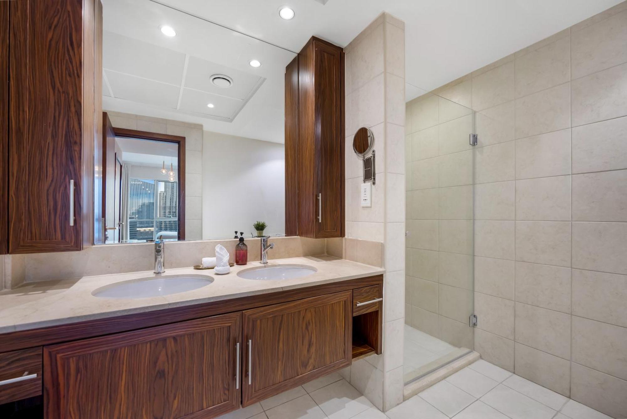 अपार्टमेंट Durrani Homes - Grandiose 5br Besides Mall With Burjkhalifa And Fountain View *
