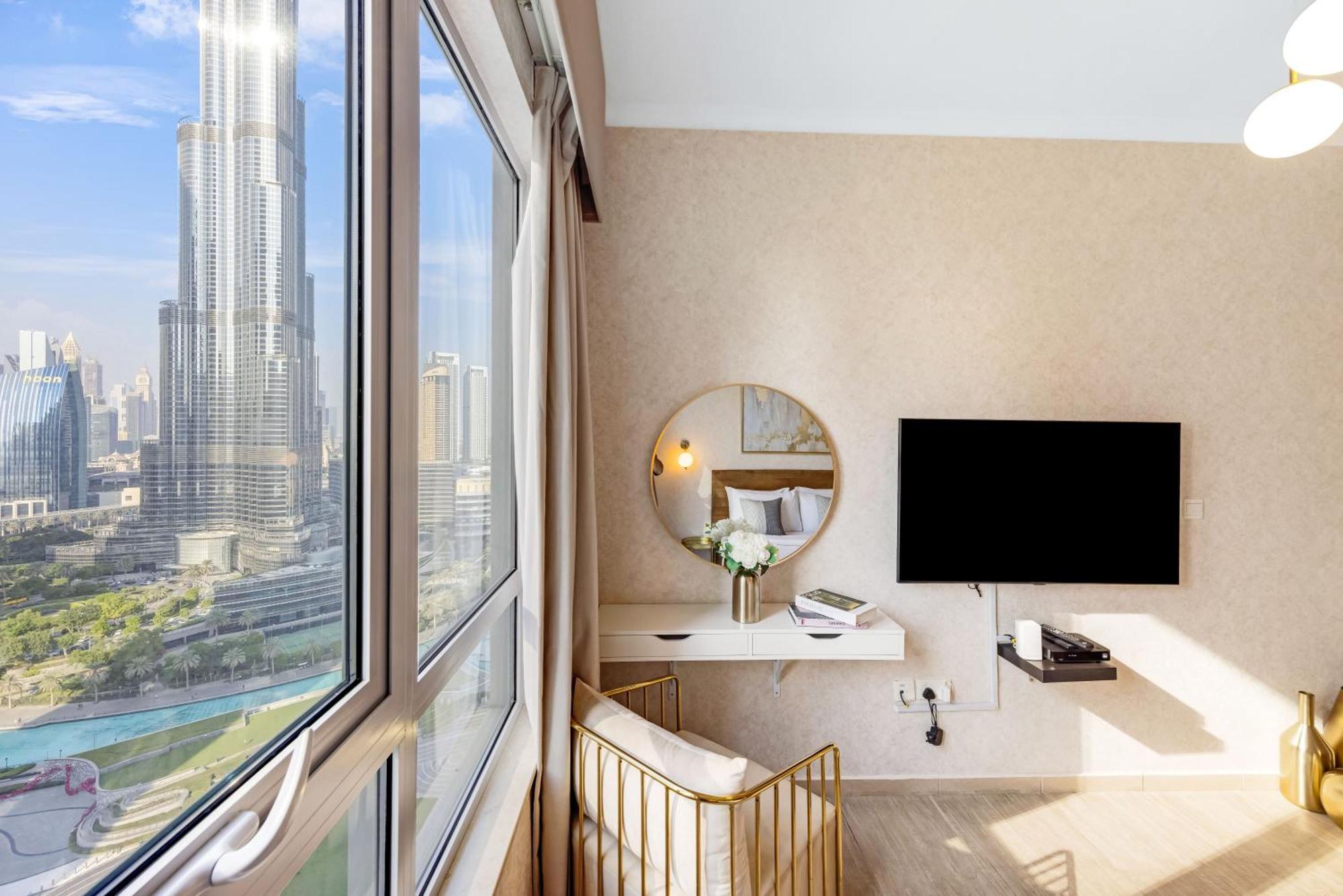अपार्टमेंट Durrani Homes - Grandiose 5br Besides Mall With Burjkhalifa And Fountain View Dubai